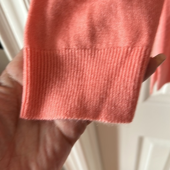 Brand new super soft sweater - Picture 4 of 5
